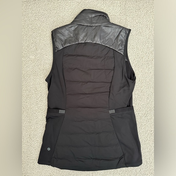 NWT Lululemon Down For it All Vest (shine) - Picture 2 of 8